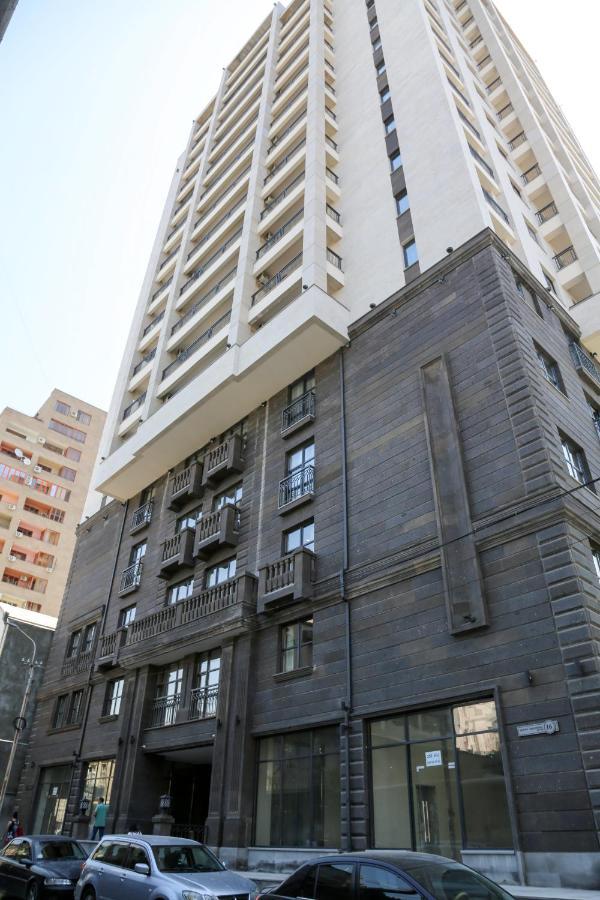Danube Apartment By Downtown Inn Yerevan Exterior photo